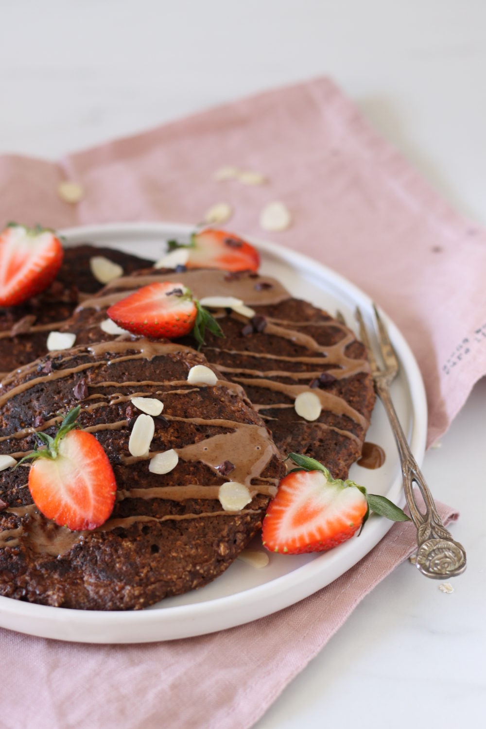 Vegan grain-free chocolate pancakes