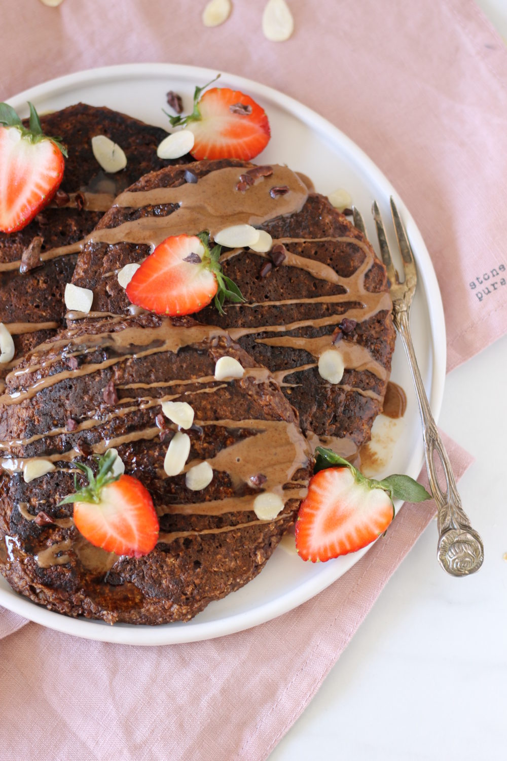 Vegan blender chocolate pancakes