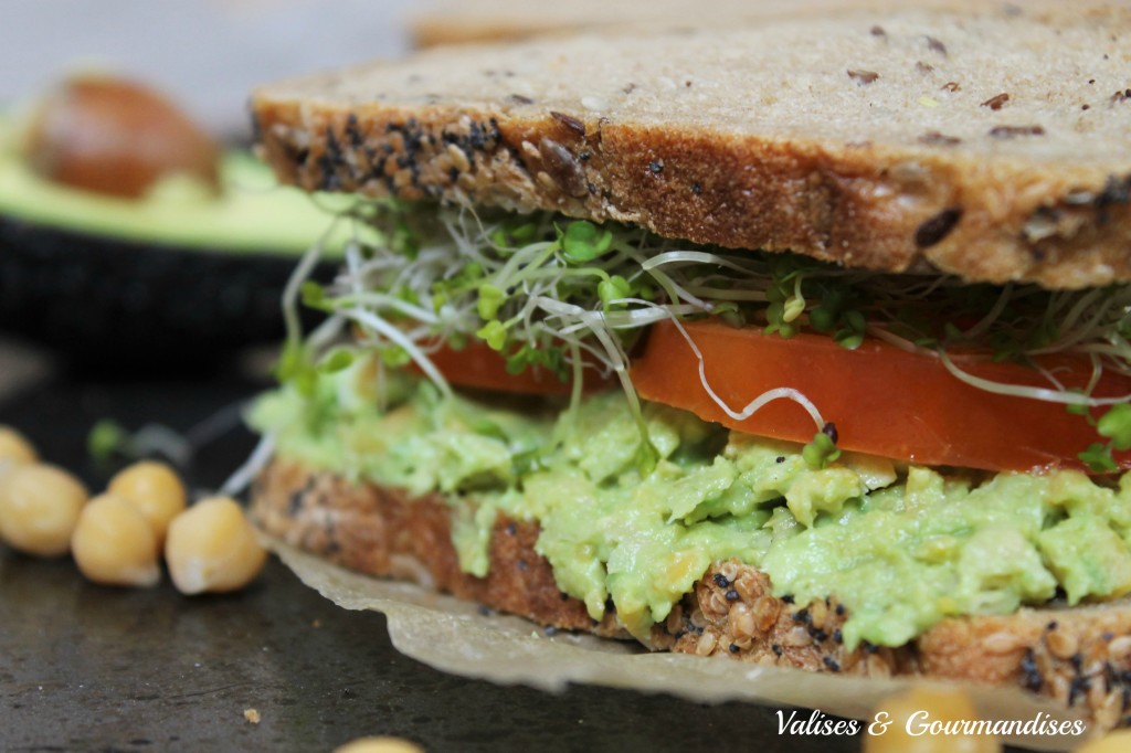 sandwich avocat et pois chiches