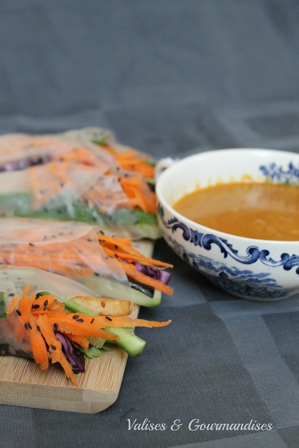 spicy red curry, coconut milk and peanut butter dipping sauce