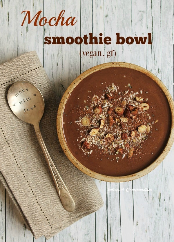 mocha-smoothie-bowl