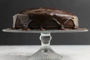 Vegan one-bowl chocolate cake - Valises & Gourmandises