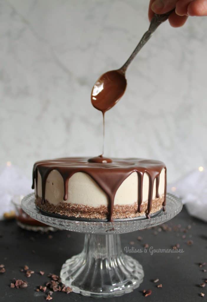 Cheesecake cru cajou et chocolat blanc, seulement 9 ingrédients!