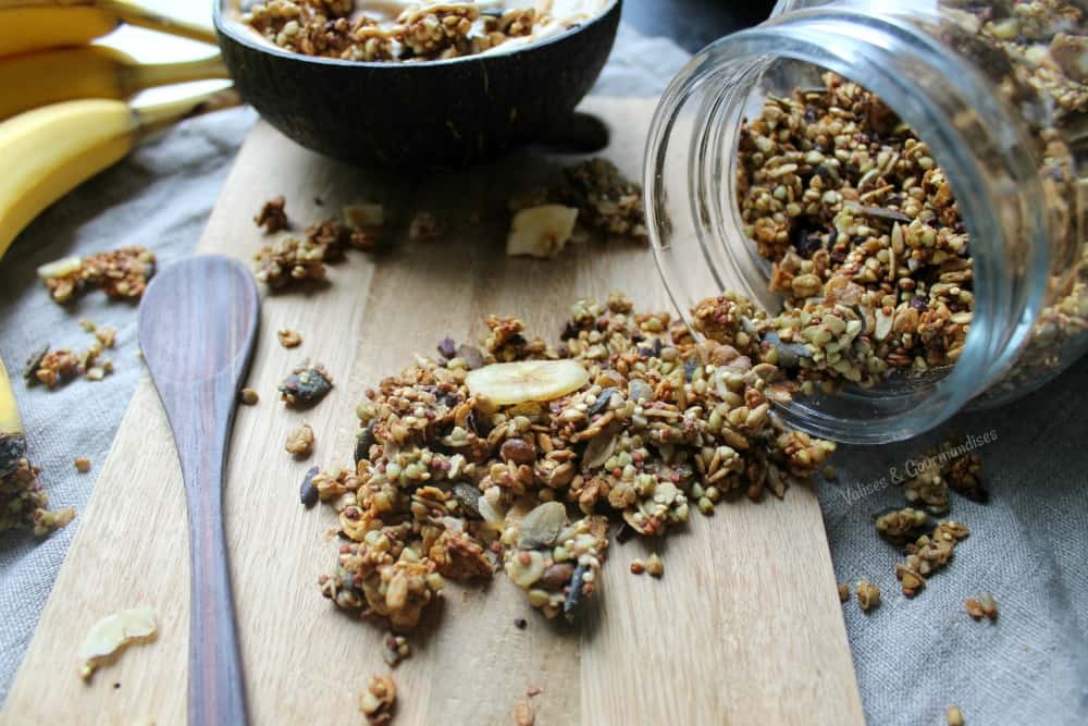 A healthier vegan chunky monkey granola!