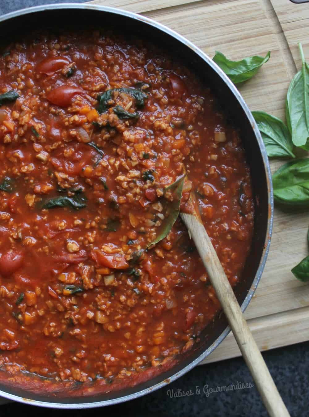 Sauce bolognaise vegan à base de bolognaise, parfaite pour les lasagnes!