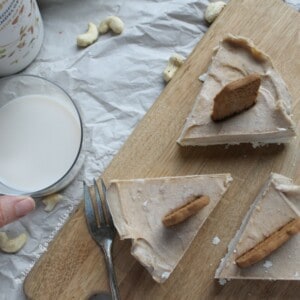 Gâteau sans cuisson au Bailey's végane - Valises & Gourmandises