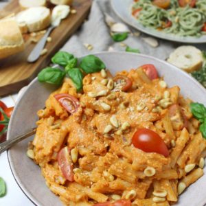 Penne vegan sans gluten à la sauce rosée