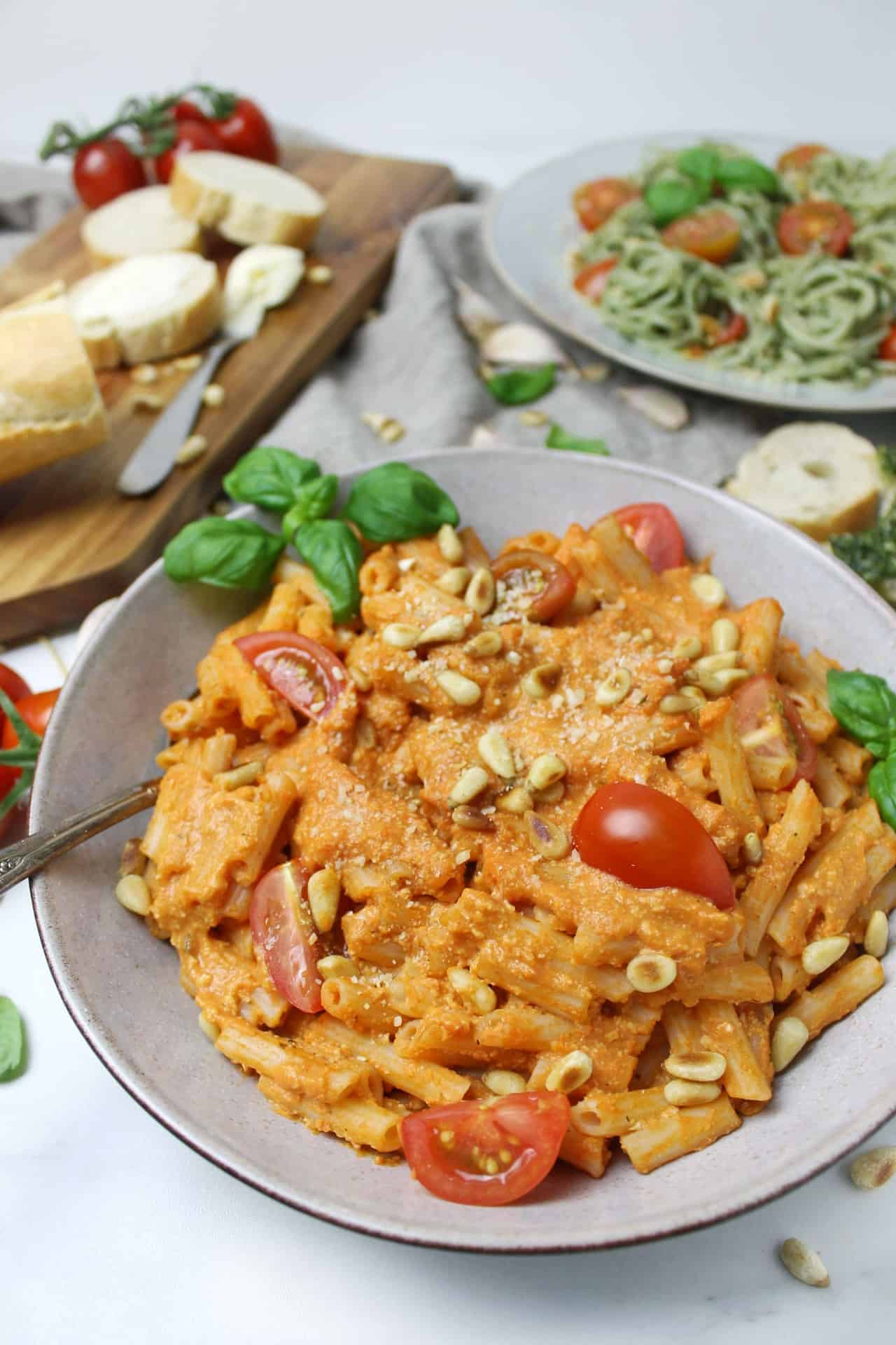 Penne vegan sans gluten à la sauce rosée