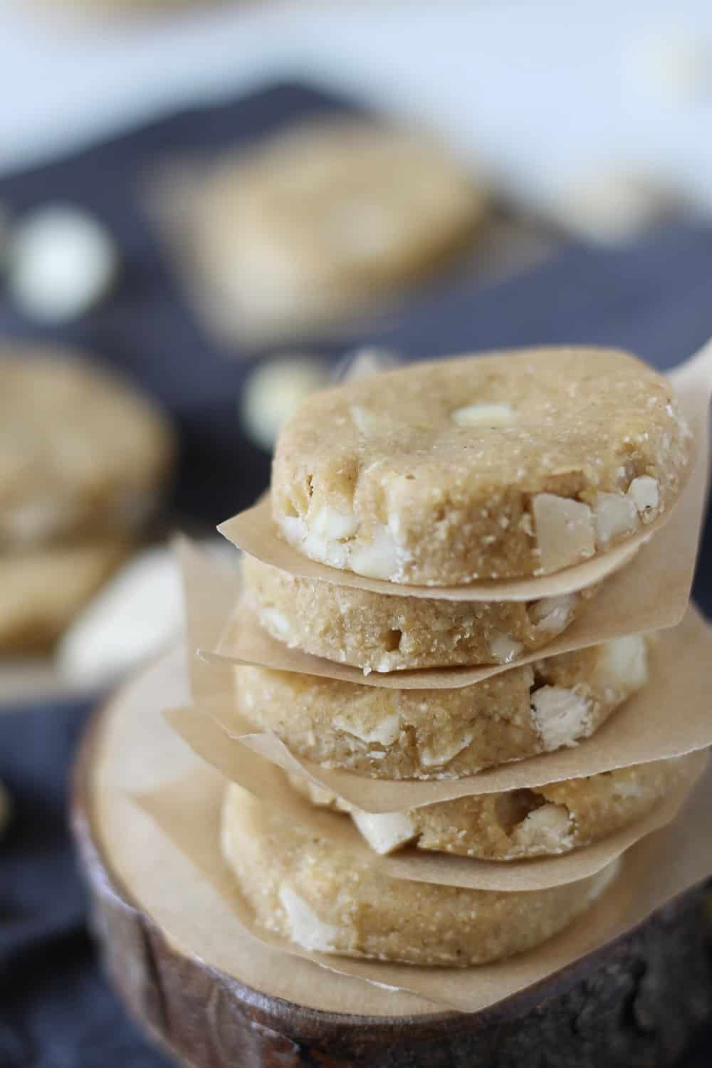 biscuits véganes au chocolat blanc et au macadam