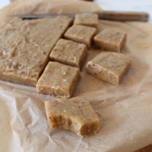 Vegan tahini fudge