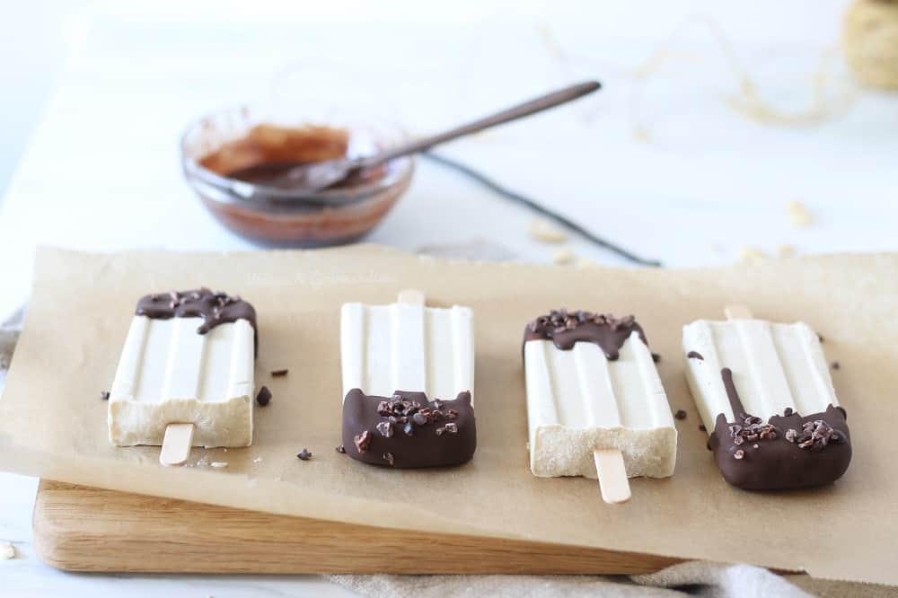 Popsicles véganes de cajou à la vanille