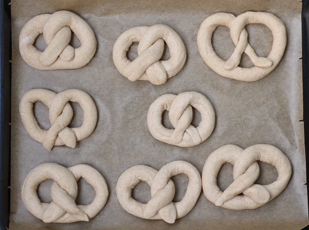 how to make vegan pretzels